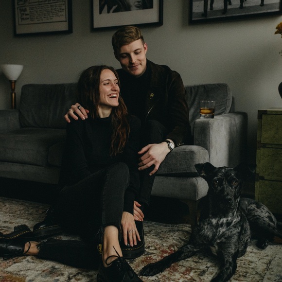 Welcome to our closet✨ - Picture 7 of 10